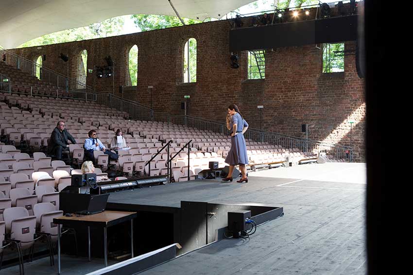 Elisabeth Lanz in Hexenjagd von Arthur Miller, Leitung Dieter Wedel, Bad Hersfeld